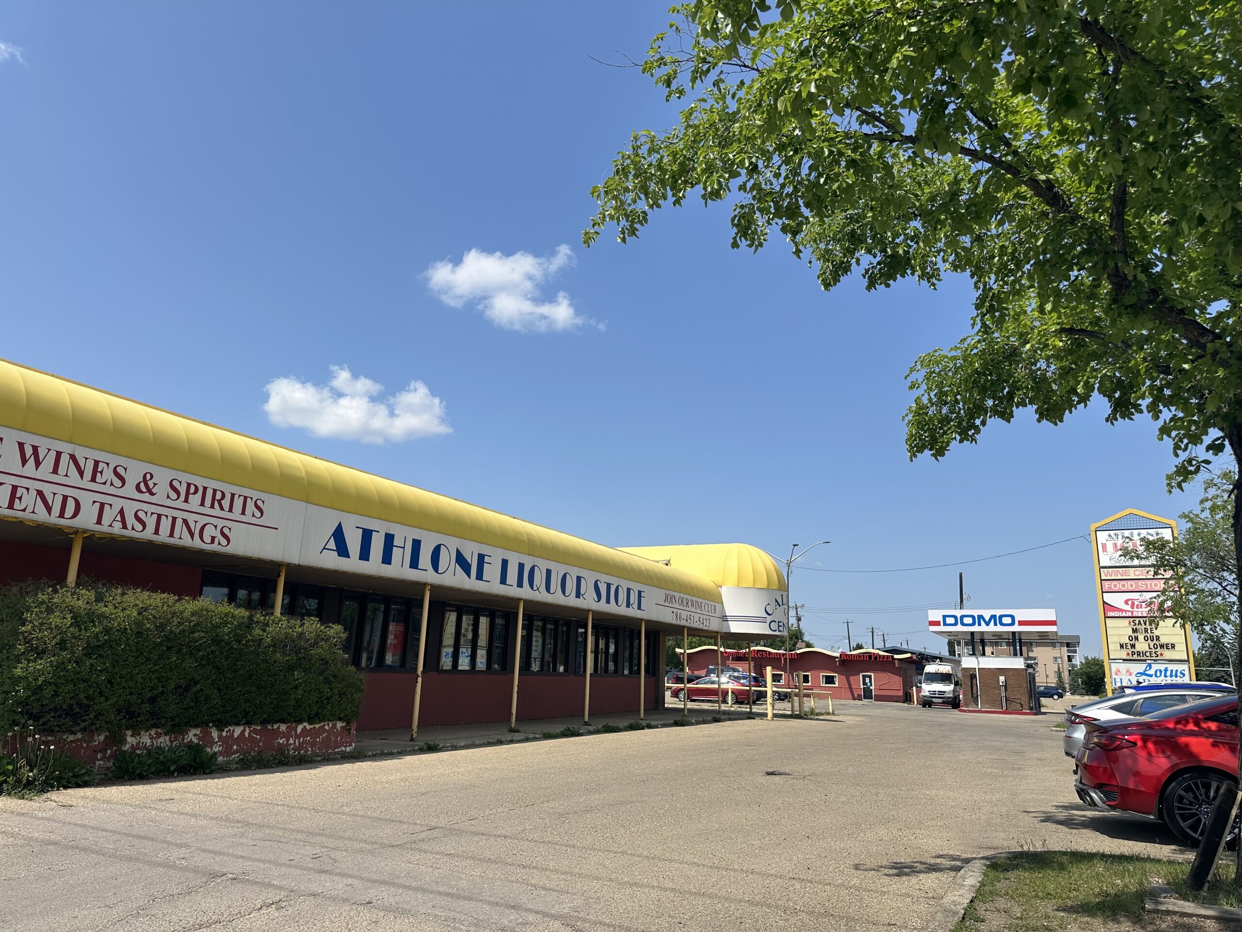 High-exposure retail space at Calder Centre, Edmonton